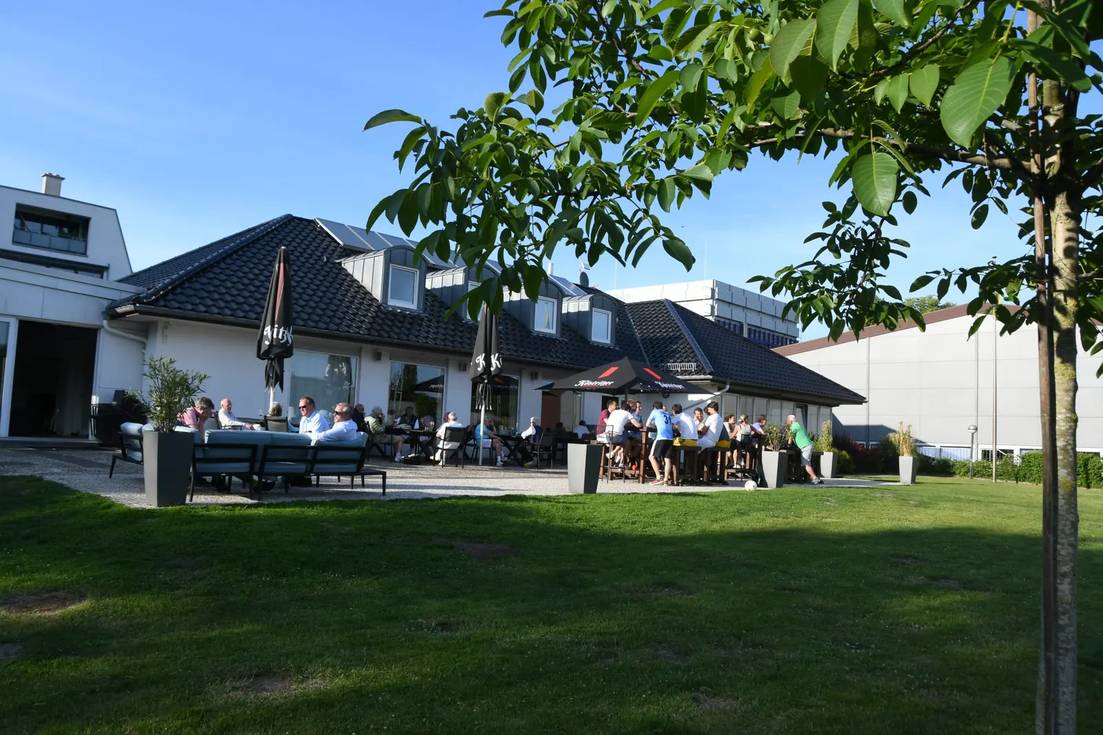 Harvestehuder THC e.V. – Clubfoto 1